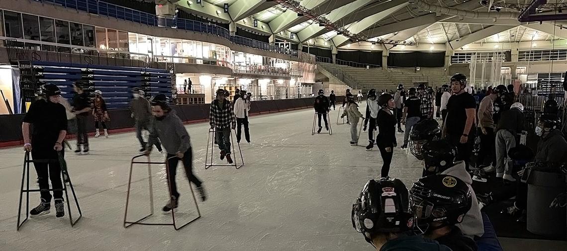Hundreds of skaters at Oval After Dark event 