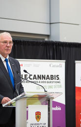 At the University of Calgary on Wednesday, Bill Blair, Government of Canada minister of border security and organized crime reduction, announces funding to support research that will explore the potential harms and therapeutic uses of cannabis. Photos by Riley Brandt, University of Calgary 