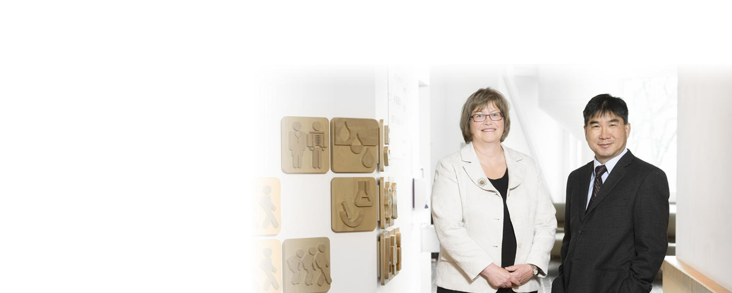 Dr. Luanne Metz and Dr. Wee Yong