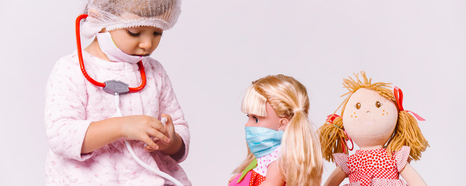girl playing doctor