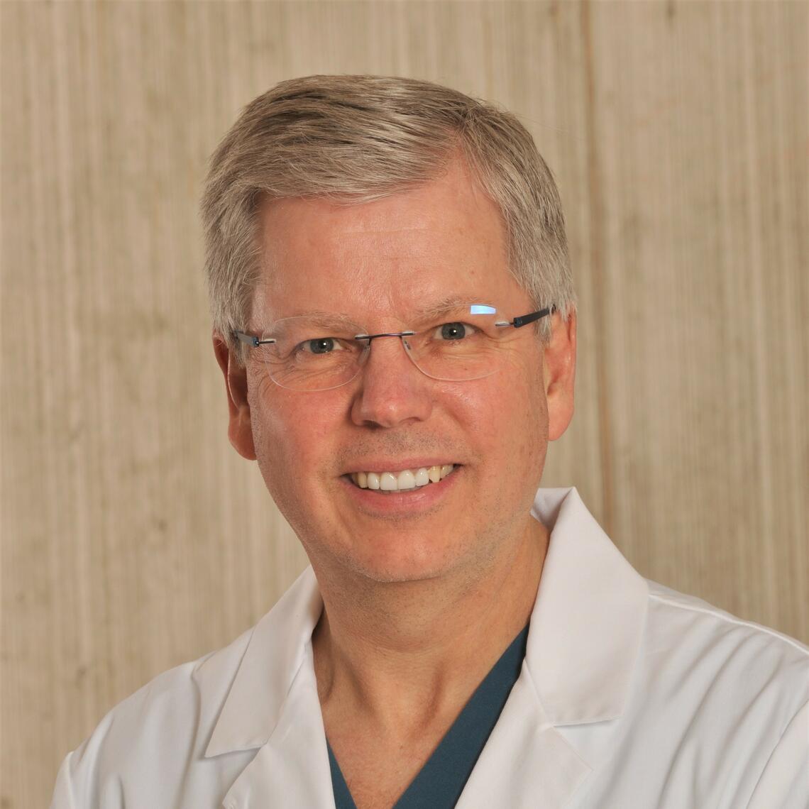 Dr. Richard Leigh