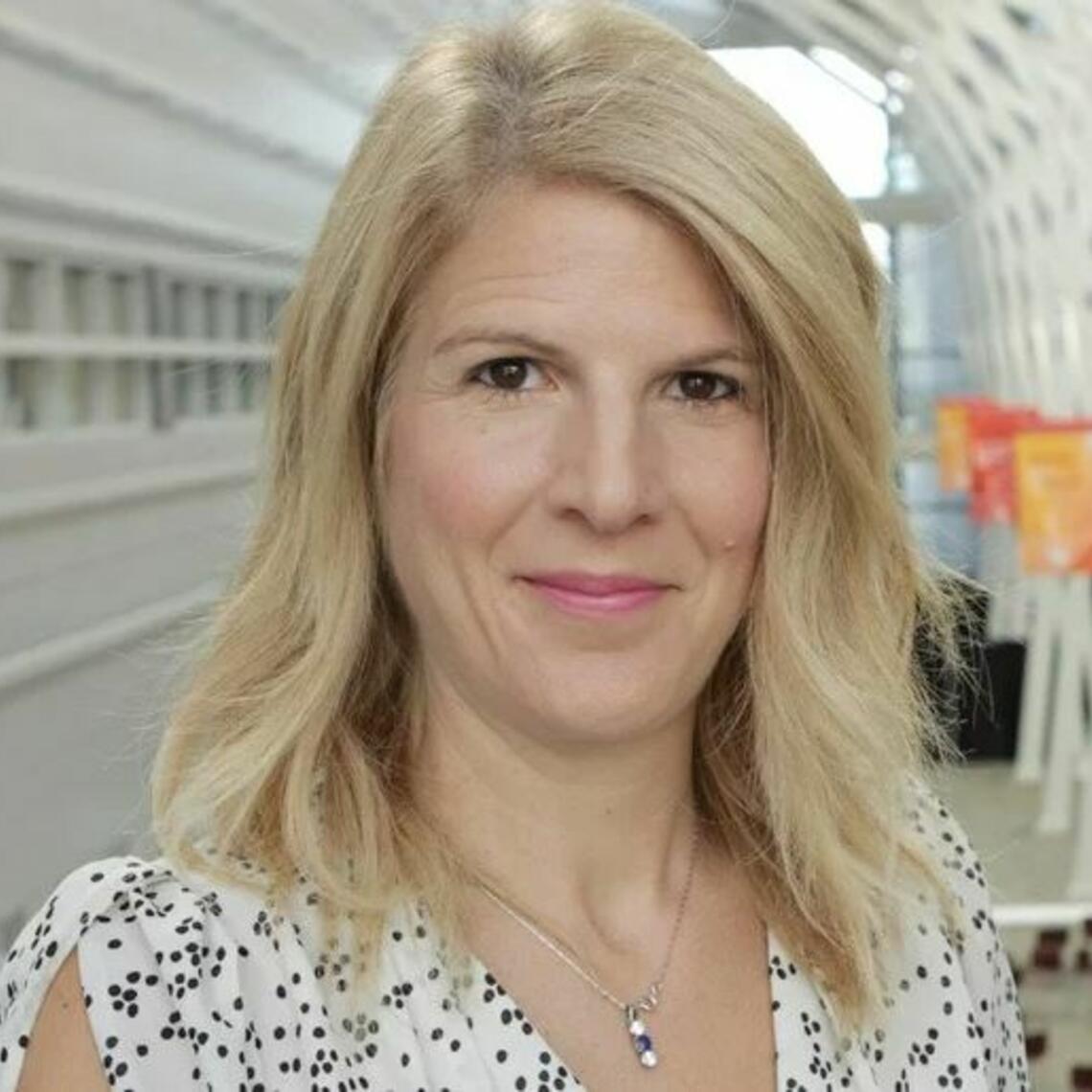 Dr. Fiona Schulte