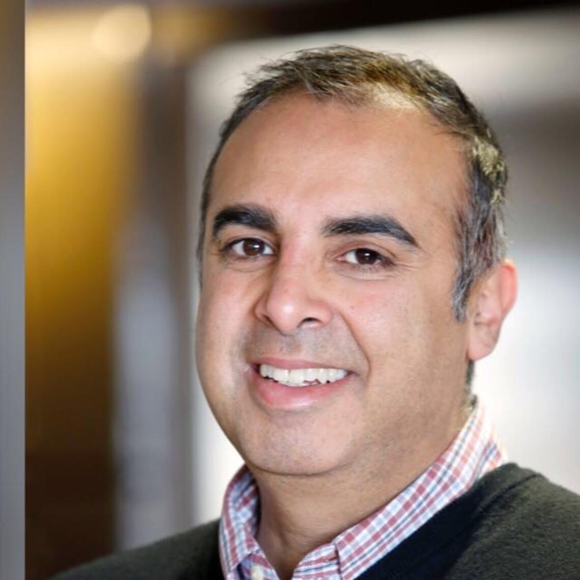 Lateef Habib Headshot 