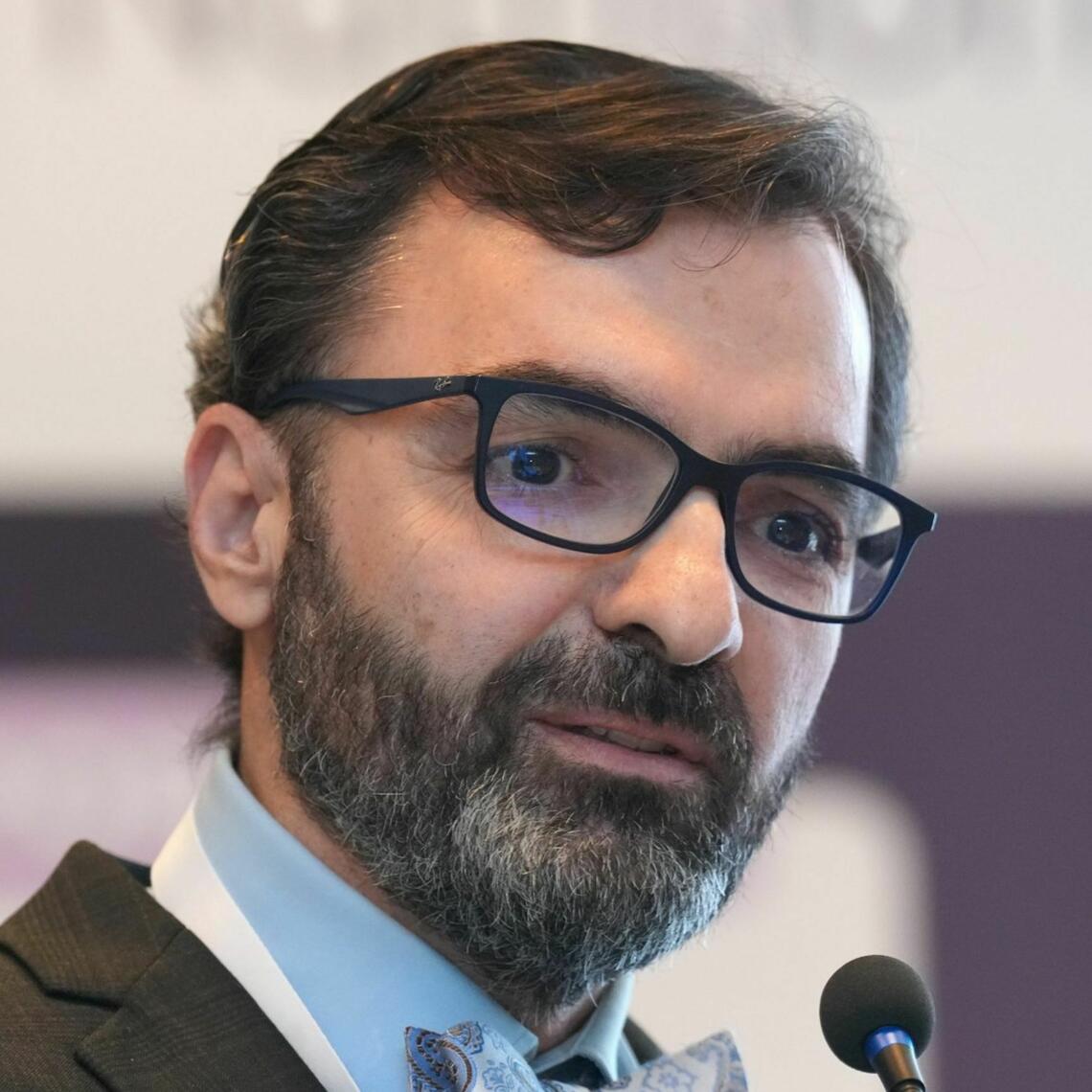 Dr. Khorshid