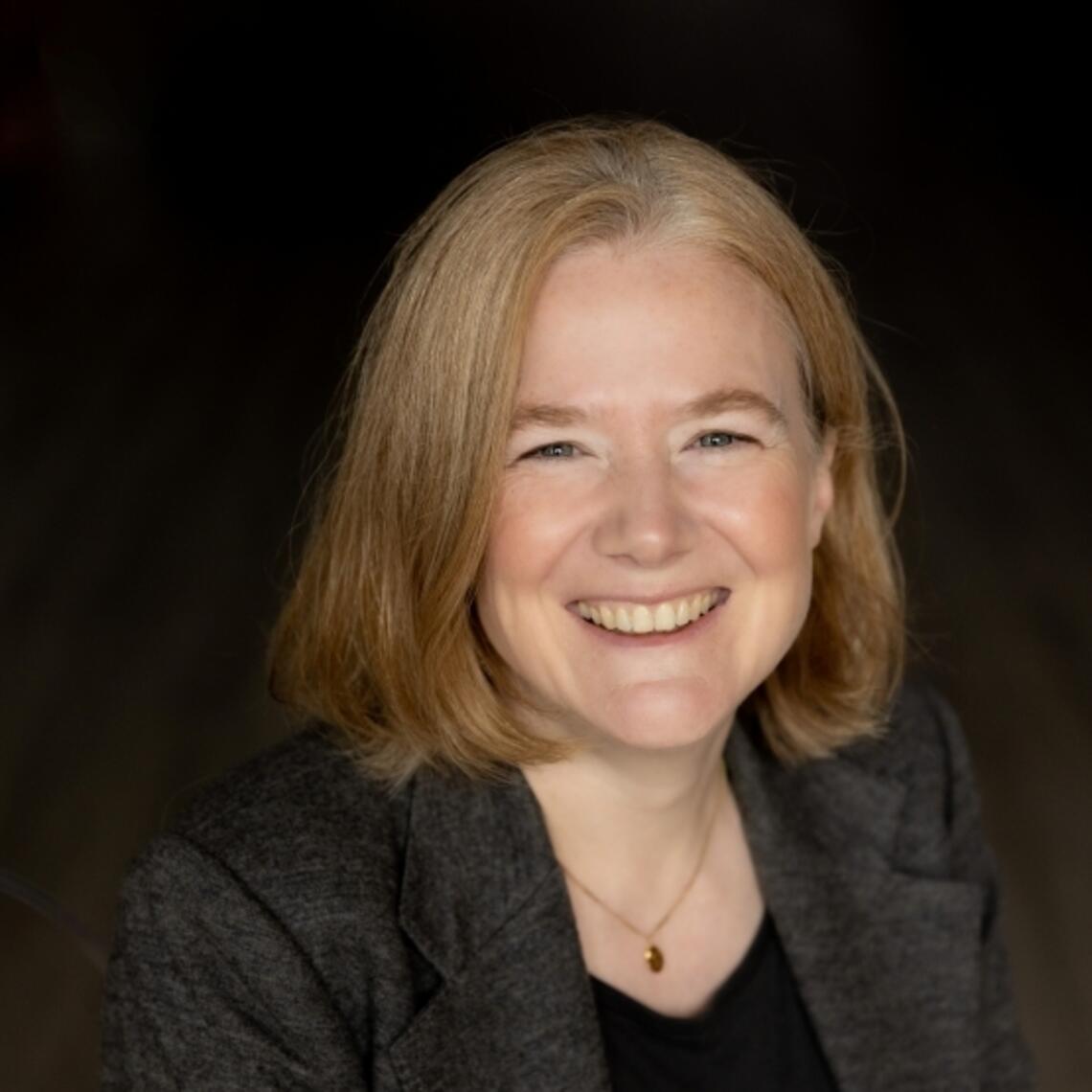 Mary Brindle, Canadian Undergraduate Surgical Education Committee, Outstanding Postgraduate Surgical Education Award