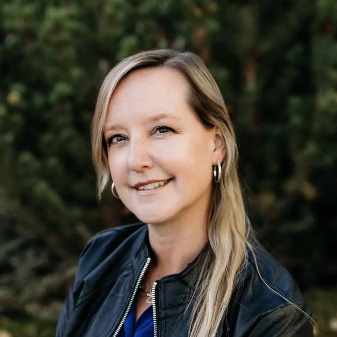 photo of Helen Carlson, a woman with light skin and long blonde hair