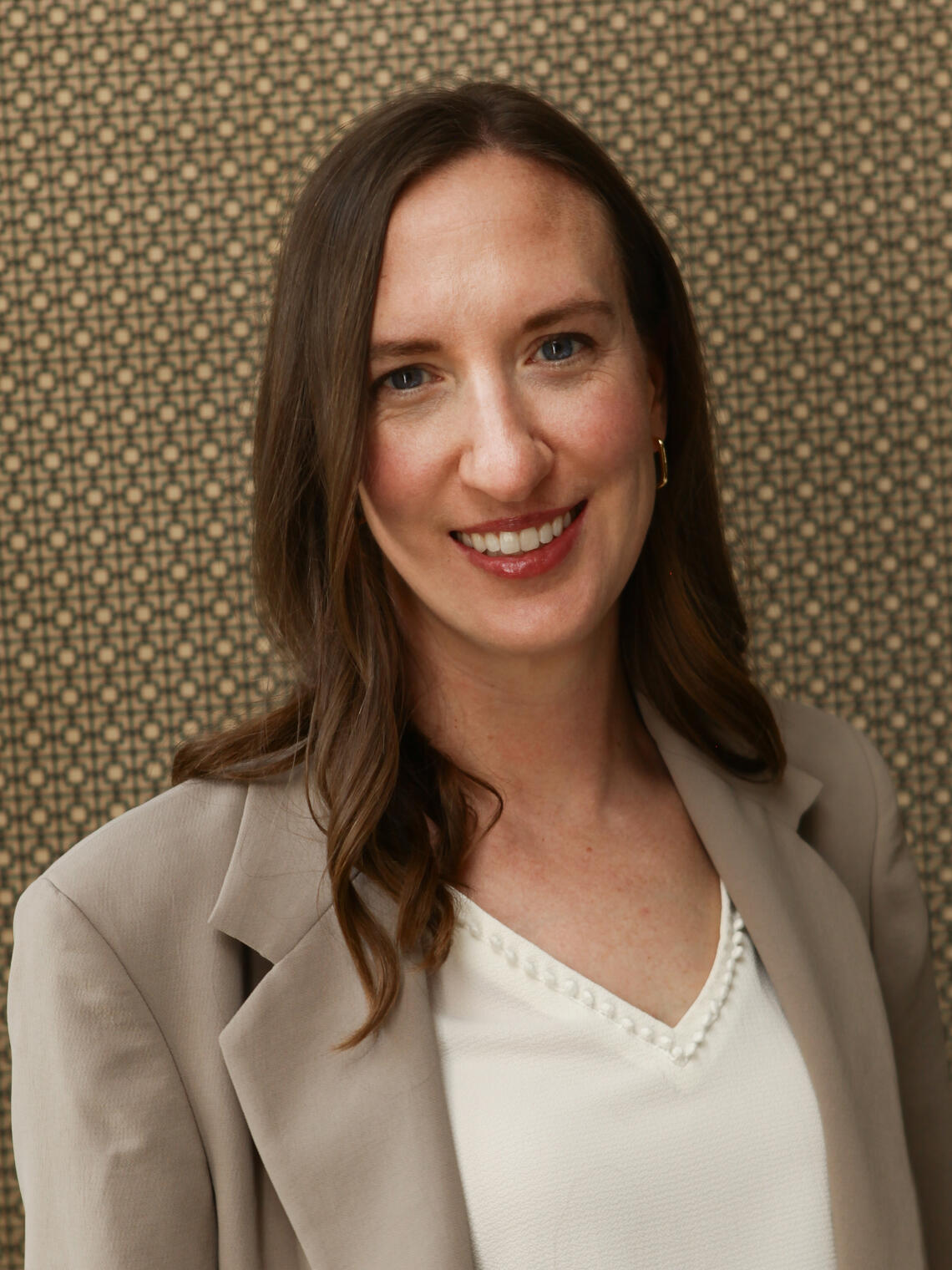 Professional photo of Dr. Meghan Elliott