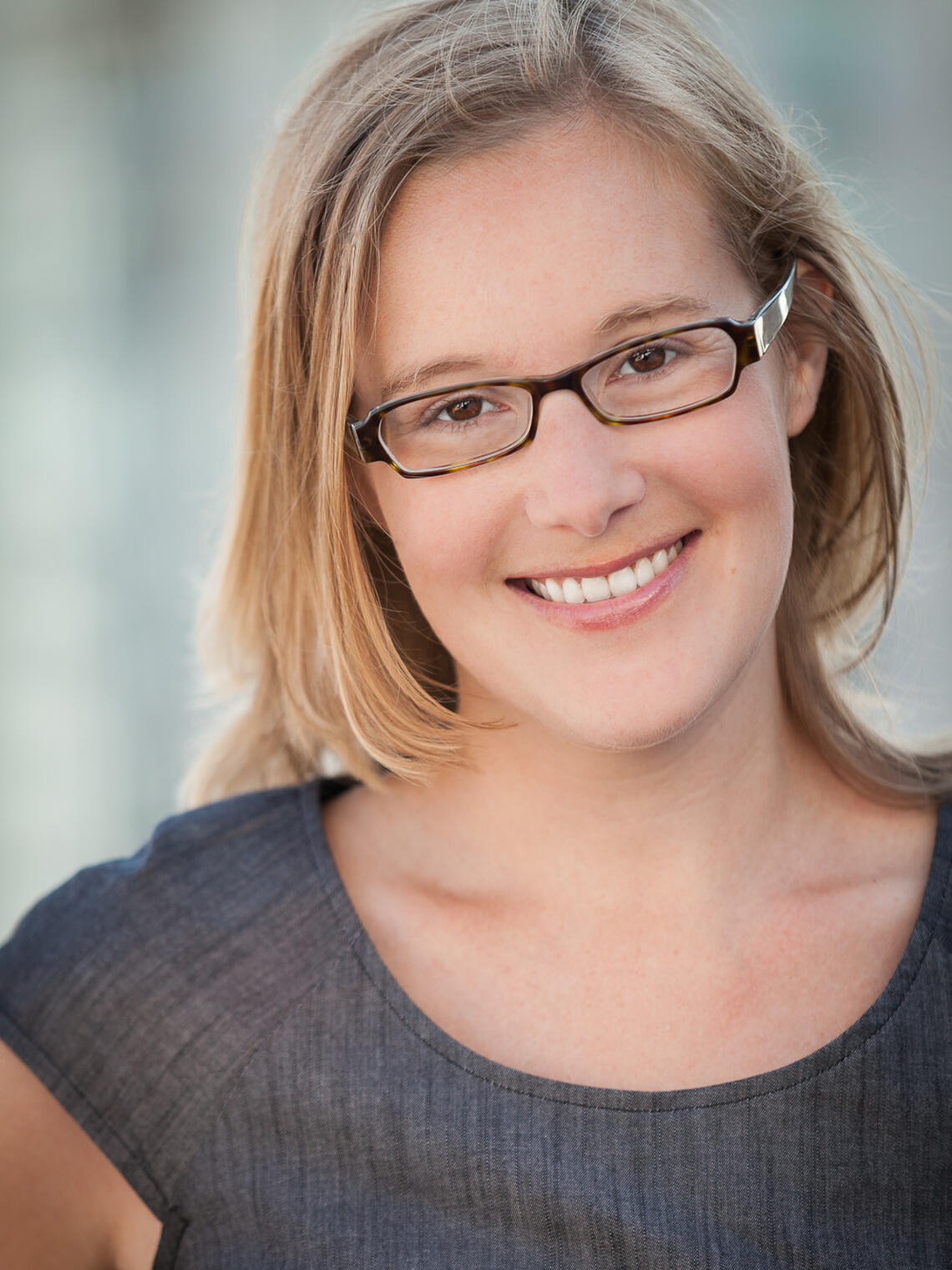 Dr. Amy Metcalfe