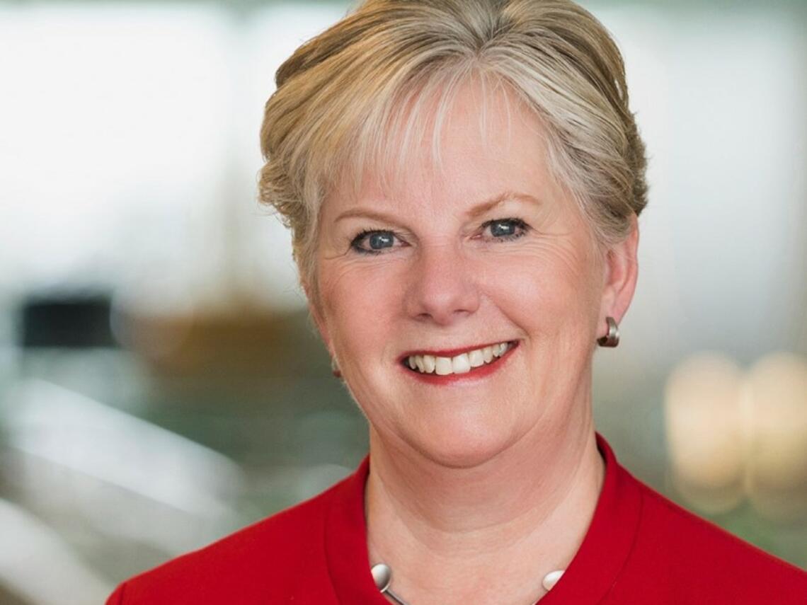 Dr. Maureen Topps
