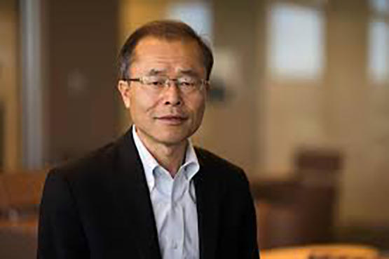 Dr. Hude Quan Dr. Hude Quan