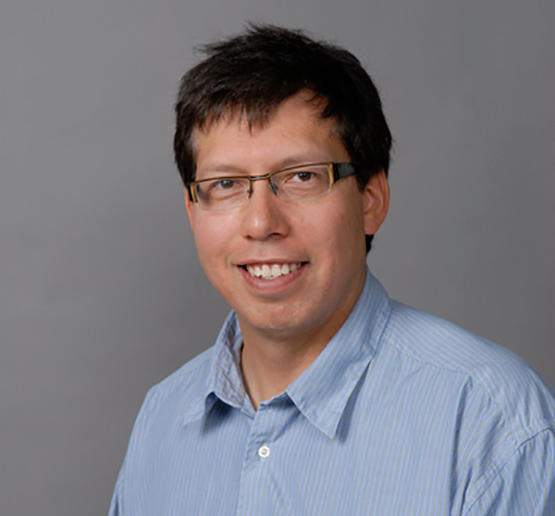 Dr. Lindsay Crowshoe