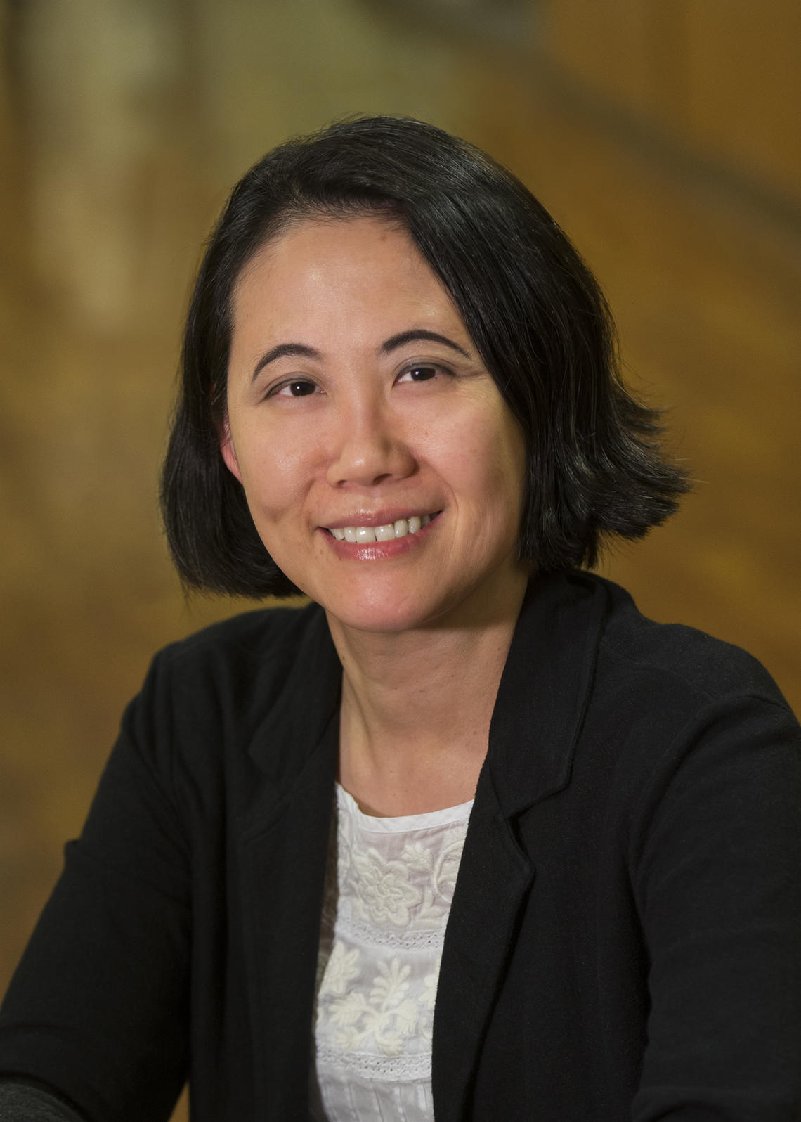 Dr. Lillian Siu