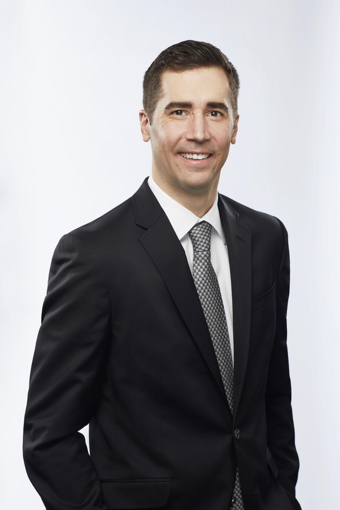 Dr. Nicolas Desy Dr. Nicolas Desy