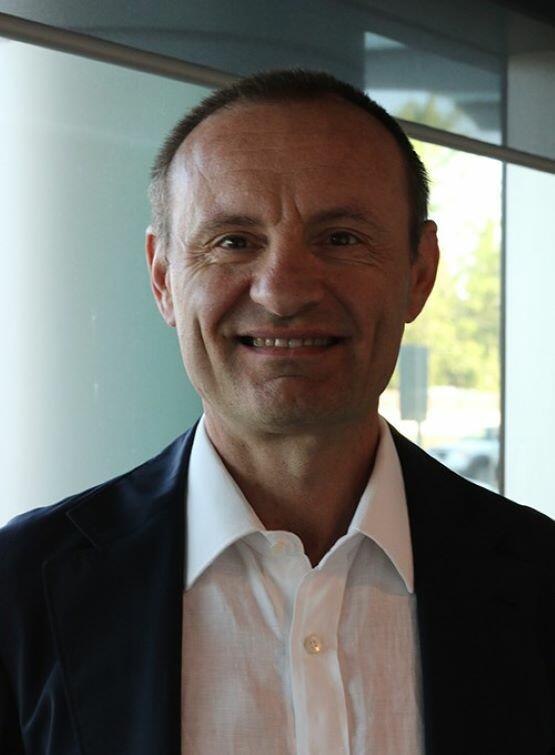 Dr. Pietro Ravani Dr. Pietro Ravani