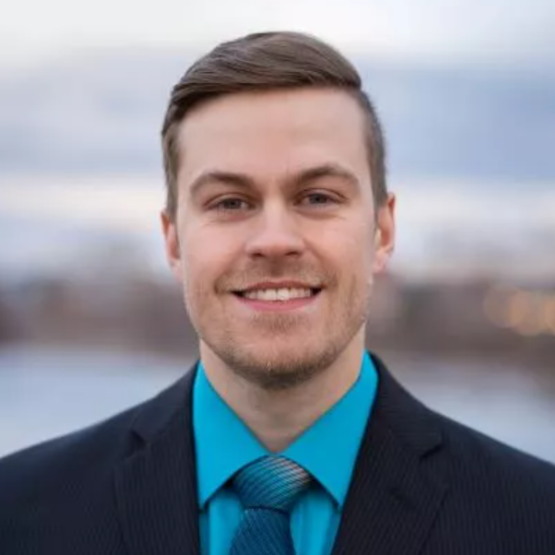 Alex Kennedy Head Shot