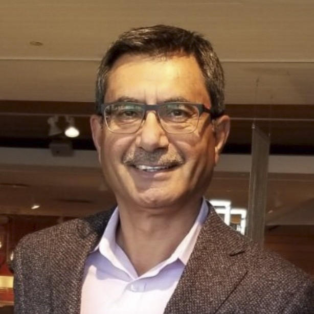 Adnan Mansoor