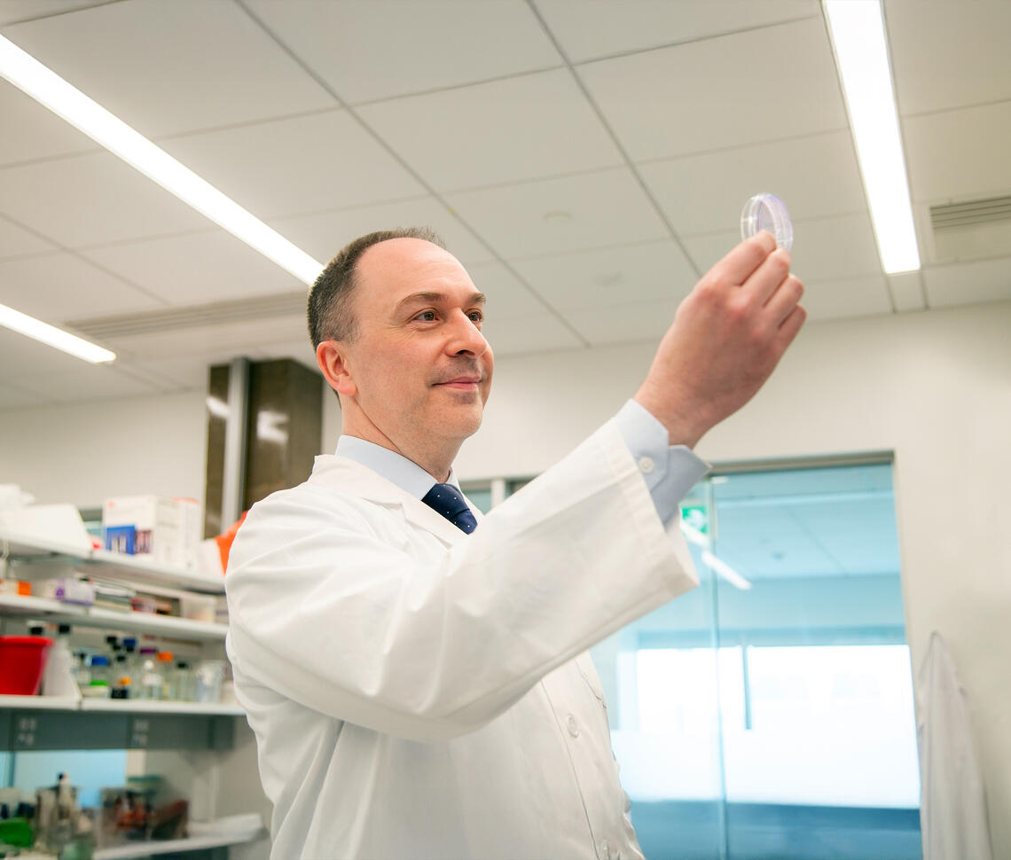 UCalgary researcher Dr. Aaron Goodarzi, PhD, above, is leading a national study to understand the effects of radon exposure on lung cancer.