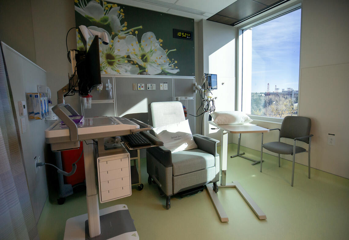 A sunlit-filled patient room at The Arthur Child.