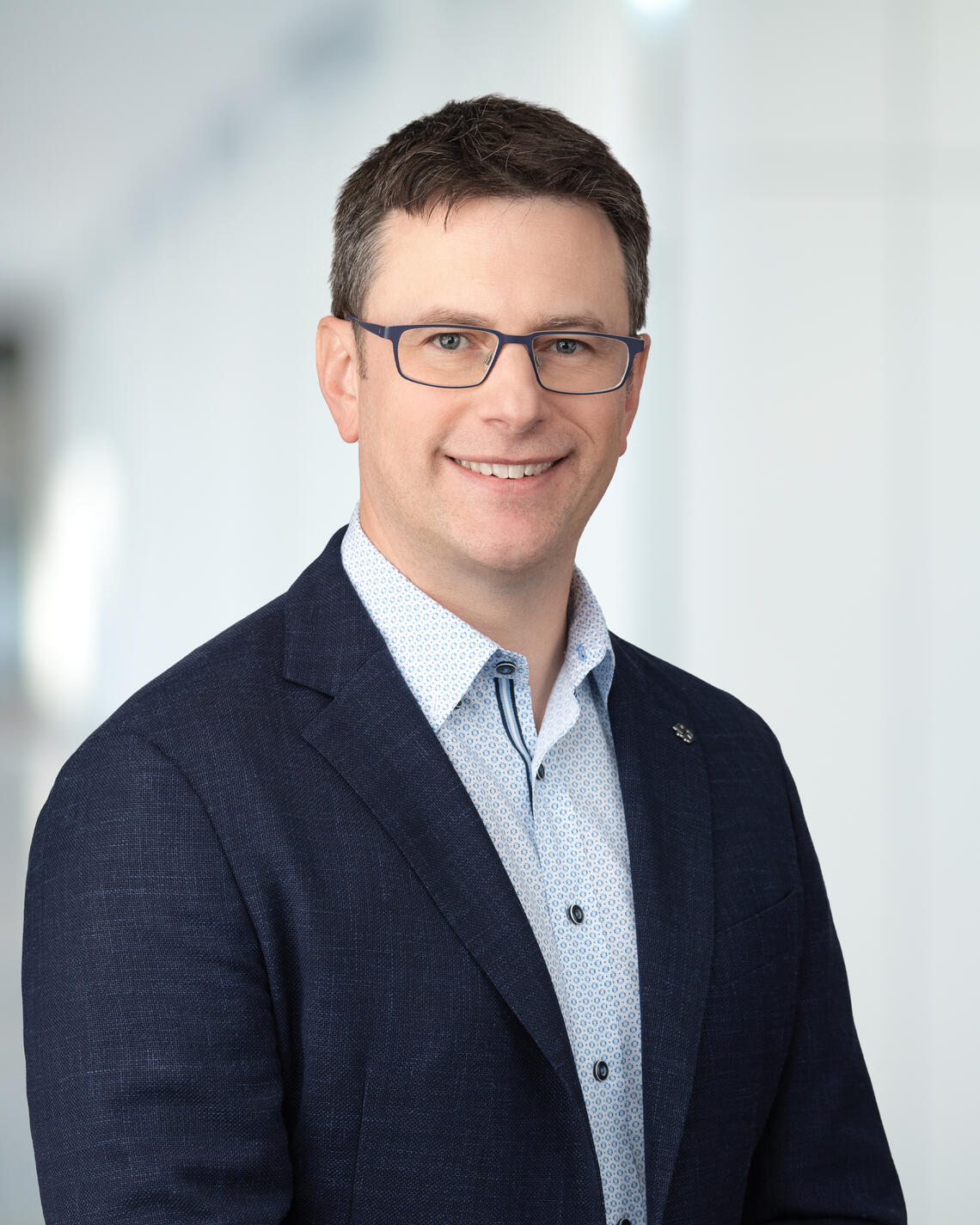 Dr. Aaron Bois