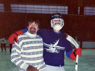 Gil Schultz and Jim McGhee sharing a non-scientific collaborative moment in 1990.