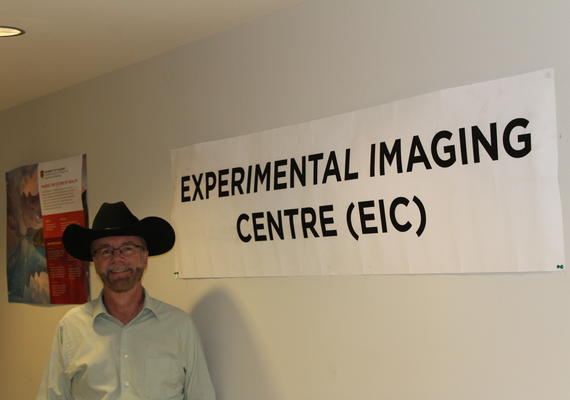 Dr Jeff Dunn