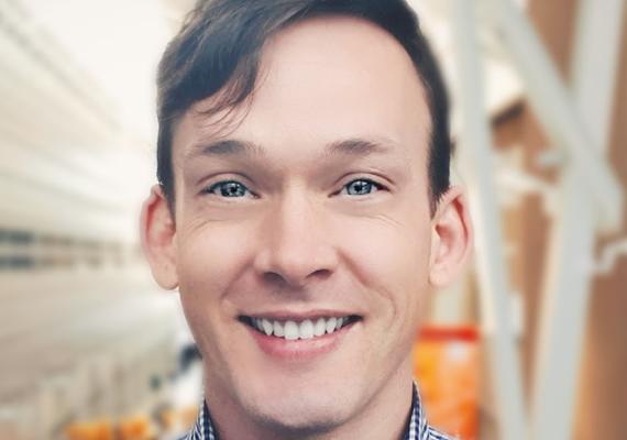 Dr. Aaron Phillips headshot