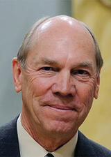 Dr. Clarence Guenter