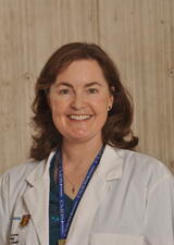 Dr Andrea Loewen
